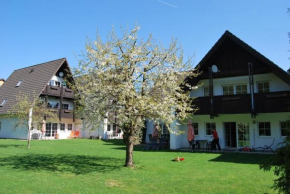 Gemütliche Ferienwohnung mit großem Garten